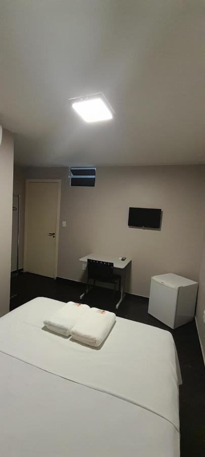 Pousada Kit Residence Brasilia Esterno foto